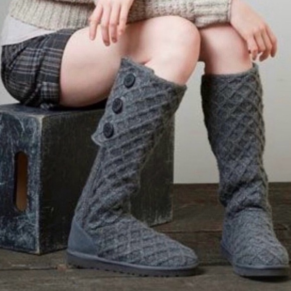 UGG Australia Lattice Cardy Knit Boots Gray Women’s Size 7 Button Convertible - Picture 1 of 7